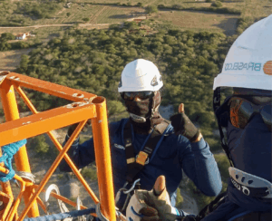 equipe interna trabalhando